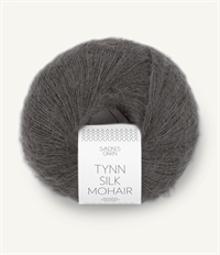 3800 Bristol Black Tynn Silk Mohair