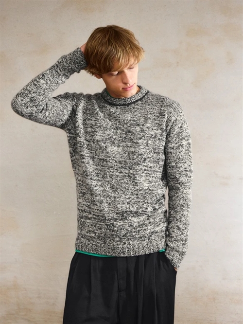 2412-07 Harvey Sweater Man