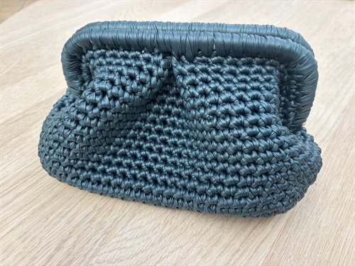 PETROL - HÆKLEKIT TIL TASKE I LÆDERLOOK