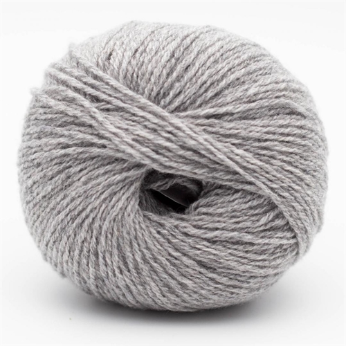 10002 Lys grå Eco Cashmere Fingering