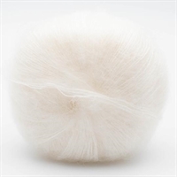 06_001 RenHvid, SILKY KID 25g